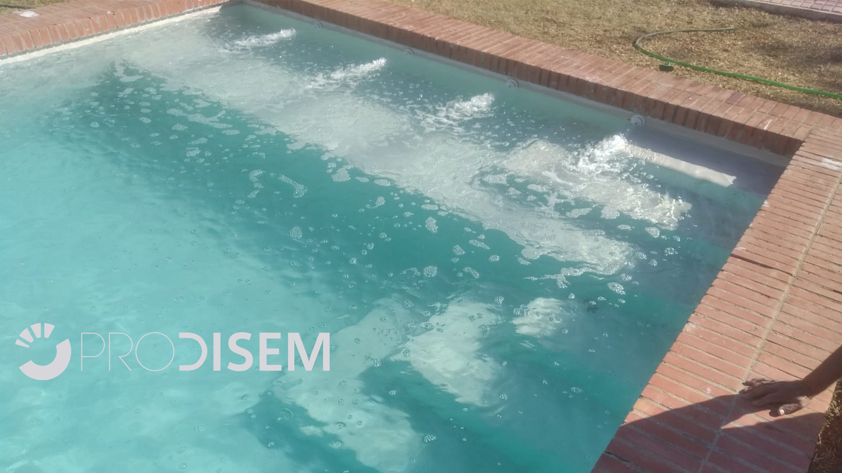 Accent lite pool